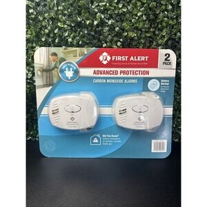 2-Pack First Alert Plug-In Carbon Monoxide Alarms New Factory Sealed